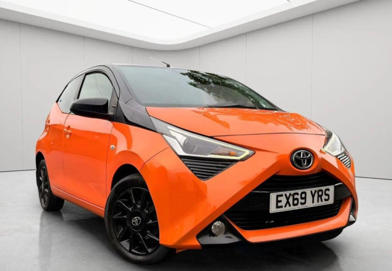 2019 Toyota Aygo 1.0 Vvt-I X-Cite X-Shift Euro 6 5dr in Orange — image 1