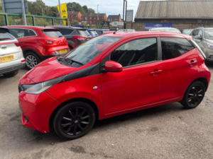 2017 Toyota Aygo 1.0 Vvt-I X-Style Euro 6 5dr in Red — image 6