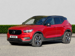 2021 Volvo Xc40 2.0 B4 Mhev R-Design SUV 5dr Petrol Hybrid Auto Euro 6 (s/s) (197 Ps) in Red — image 3
