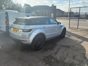 2016 Land Rover Range Rover Evoque 2.0 Td4 Hse Dynamic SUV 5dr Diesel Auto 4WD Euro 6 (s/s) (180 Ps) in Silver — image 3