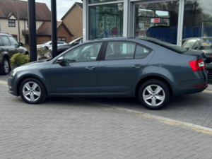 2018 Skoda Octavia 1.0 Tsi Se DSG Euro 6 (s/s) 5dr in Grey — image 4