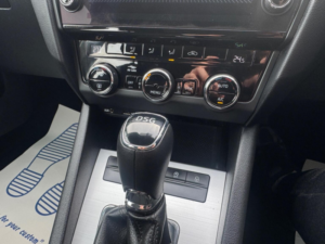 2018 Skoda Octavia 1.0 Tsi Se DSG Euro 6 (s/s) 5dr in Grey — image 6
