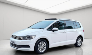 2016 Volkswagen Touran 1.6 Tdi Bluemotion Tech Se Family DSG Euro 6 (s/s) 5dr in White — image 3