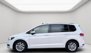 2016 Volkswagen Touran 1.6 Tdi Bluemotion Tech Se Family DSG Euro 6 (s/s) 5dr in White — image 6