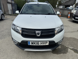 2016 Dacia Sandero Stepway 1.5 Stepway Ambiance Dci 90 in White — image 3