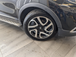 2015 Renault Captur 1.5 Dci Energy Dynamique S Medianav SUV 5dr Diesel Manual Euro 5 (s/s) (90 Ps) in Black — image 2