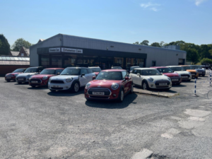2014 MINI Countryman 1.6 Cooper S All4 Euro 5 (s/s) 5dr in Red — image 5
