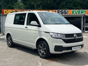 2022 Volkswagen Transporter 2.0 Tdi T30 Startline Kombi Double Cab 5dr Diesel Manual Fwd Swb Euro 6 (s/s) (110 Ps) in White — image 6
