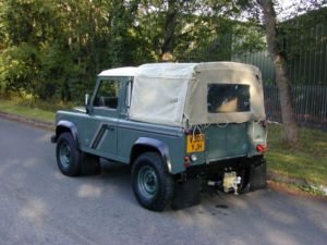 2008 Land Rover Defender 90 Ref 8709 - Land Rover Defender 90 Pick Up 2.4 Tdci - Special Specification (rhd - Uk Car) in Green — image 6
