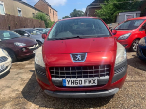 2010 Peugeot 3008 1.6 Hdi Active Euro 5 5dr in Red — image 2