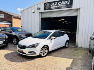 2018 Vauxhall Astra 1.0 I Turbo Ecotec Tech Line Nav in White — image 4