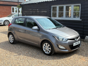2014 Hyundai I20 1.4 Active Auto Euro 5 5dr in Grey — image 5
