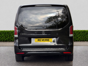 2025 Mercedes-Benz V Class 2.0 V300d Premium MPV 5dr Diesel G-Tronic+ Euro 6 (s/s) (8 Seat, Extra Long) (237 Ps) in Black — image 6
