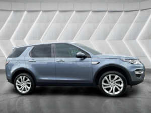 2019 Land Rover Discovery Sport 2.0 Td4 Hse Luxury Auto 4WD Euro 6 (s/s) 5dr in Blue — image 4
