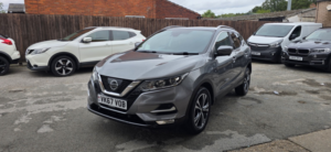 2017 Nissan Qashqai 1.5 Dci N-Connecta in Grey — image 2