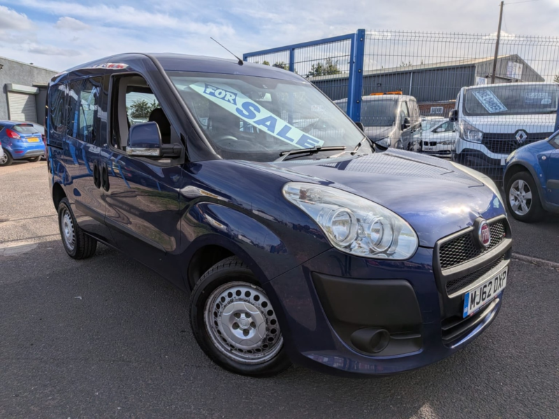 2013 Fiat Doblo 1.6 Multijet 16v Active in Blue — image 1