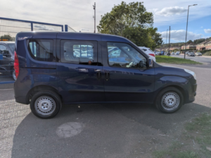 2013 Fiat Doblo 1.6 Multijet 16v Active in Blue — image 5