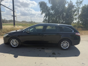 2011 Peugeot 508 Sw 2.0 Hdi Sr in Black — image 2