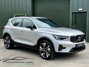 2025 Volvo Xc40