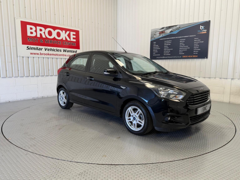 2016 Ford Ka+ 1.2 Ti-Vct Zetec Euro 6 5dr in Black — image 1