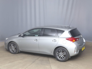 2015 Toyota Auris 1.8 Vvt-H Icon Plus CVT Euro 5 (s/s) 5dr in Grey — image 6