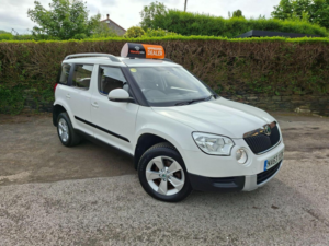 2013 Skoda Yeti 1.2 Tsi S Euro 5 5dr in White — image 6