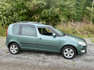 2012 Skoda Roomster 1.2 Tsi Se*1owner*11services-Panroof-2kys-Ulez**immaculate** in Green — image 2