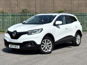 2017 Renault Kadjar 1.5 Dynamique Nav Dci 110 in White — image 3