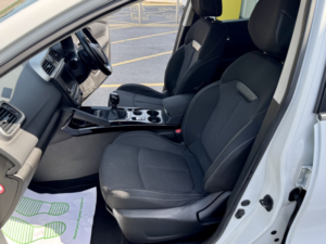 2017 Renault Kadjar 1.5 Dynamique Nav Dci 110 in White — image 6