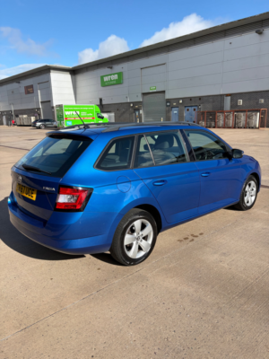 2017 Skoda Fabia 1.0 Tsi Se Estate 5dr Petrol Manual Euro 6 (s/s) (95 Ps) in Blue — image 5