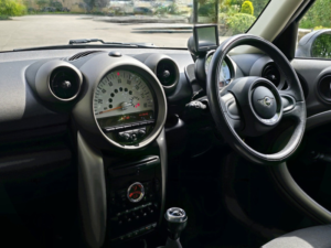 2011 MINI Countryman 1.6 One SUV 5dr Petrol Manual Euro 5 (s/s) (98 Ps) in Blue — image 2
