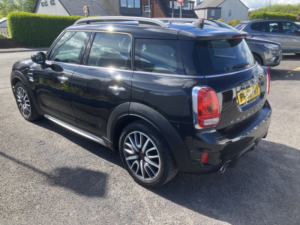 2019 MINI Countryman 1.5 Countryman Cooper Sport in Black — image 4