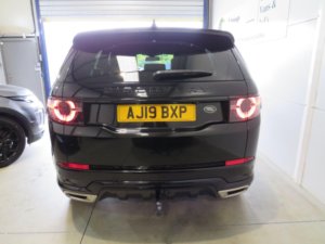 2019 Land Rover Discovery Sport 2.0 Sd4 Hse Dynamic Lux Auto 4WD Euro 6 (s/s) 5dr in Black — image 5