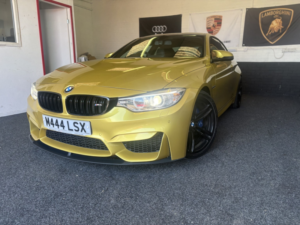 2014 BMW M4 3.0 BMW M4 Coupe in Yellow — image 4