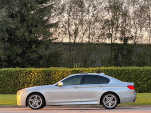 2012 BMW 5 Series 3.0 535d M Sport Steptronic Euro 5 (s/s) 4dr in Blue — image 4