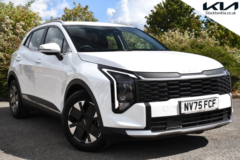 2025 Kia Sportage 1.6 H T-Gdi Pure SUV 5dr Petrol Hybrid Auto Euro 6 (s/s) (235 Bhp) in White — image 1