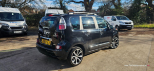 2015 Citroen C3 Picasso 1.2 Puretech Platinum in Black — image 3