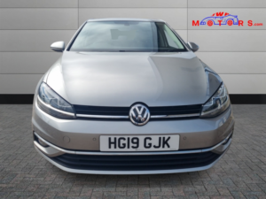 2019 Volkswagen Golf 1.6 Tdi Match in Silver — image 2