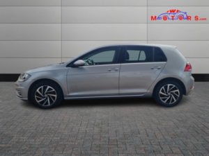2019 Volkswagen Golf 1.6 Tdi Match in Silver — image 4