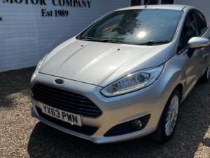 2013 Ford Fiesta 1.0t Ecoboost Titanium Euro 5 (s/s) 5dr in Silver — image 4