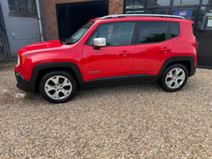 2016 Jeep Renegade 1.6 Multijetii Limited Euro 6 (s/s) 5dr in Red — image 4