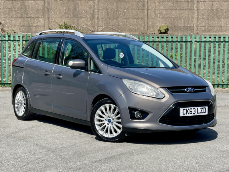 2013 Ford Grand C-Max 2.0 Tdci Titanium in Brown — image 1