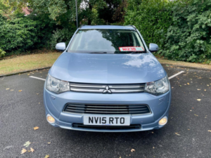 2015 Mitsubishi Outlander 2.0h 12kwh Gx4h CVT 4WD Euro 5 (s/s) 5dr in Blue — image 5