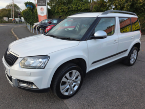2016 Skoda Yeti 1.2 Tsi Se L Outdoor 5dr Petrol Manual Euro 6 (s/s) (110 Ps) in White — image 6