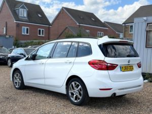 2015 BMW 2 Series Gran Tourer 1.5 218i Luxury Auto Euro 6 (s/s) 5dr in White — image 6