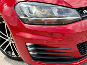 2015 Volkswagen Golf 2.0 Tdi*gtd*7svs-Beltdone-Xenons-20tax-1owner-46k**stunning!** in Red — image 3