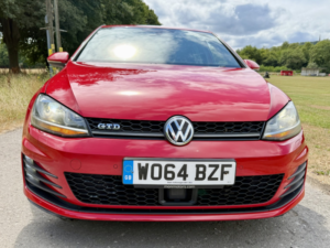 2015 Volkswagen Golf 2.0 Tdi*gtd*7svs-Beltdone-Xenons-20tax-1owner-46k**stunning!** in Red — image 4