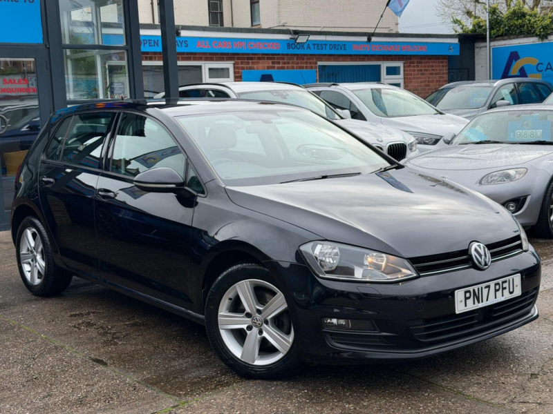 2017 Volkswagen Golf 1.6 Tdi Bluemotion Tech Match Edition Euro 6 (s/s) 5dr in Black — image 1