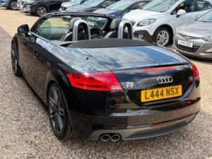 2010 Audi Tt 2.0 Tdi S Line Special Edition Roadster Quattro Euro 4 2dr in Black — image 4