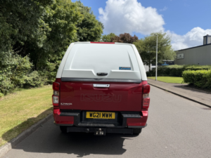 2021 Isuzu D-Max 1.9 Td Dl20 in Red — image 4